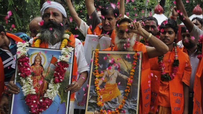 sadhus-getty-rammandir-e1541652676825