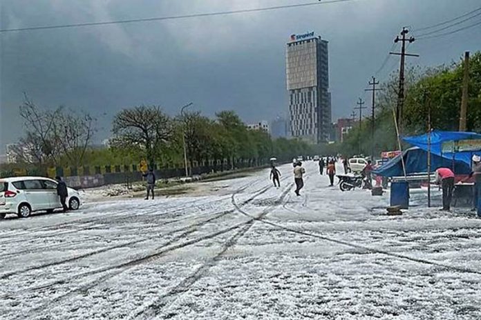hailstorm-PTI-Photo hailstorm-PTI-Photo