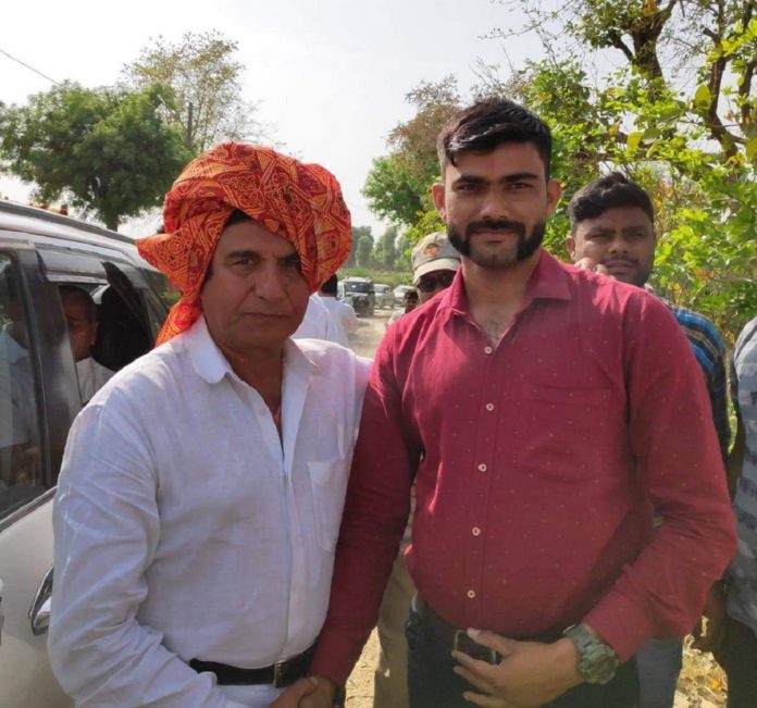 raj-babbar-at fatehpuri raj-babbar-at fatehpuri